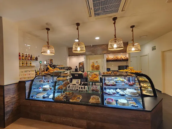 FRAPPUCCINO Cafeteria & Pastelería
