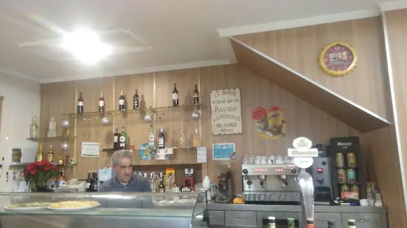 Bar-Restaurante "La Rulla" - Montroy