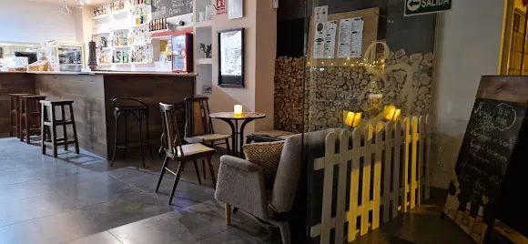 EL PUNTO de encuentro Café Bar - Sagunto/Sagunt