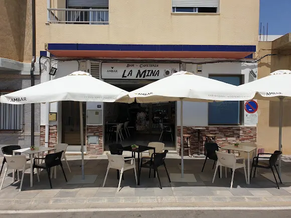 Bar-Cafetería La Mina - Montserrat