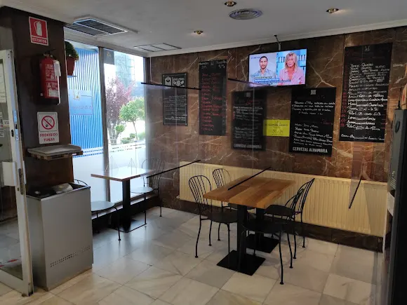 BAR - CAFETERIA "El Rincón De Miguel"