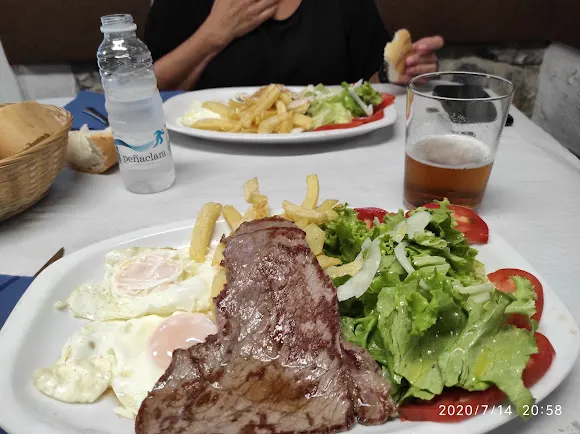 Bodegoie Aritza taberna - Cafetería en Ea