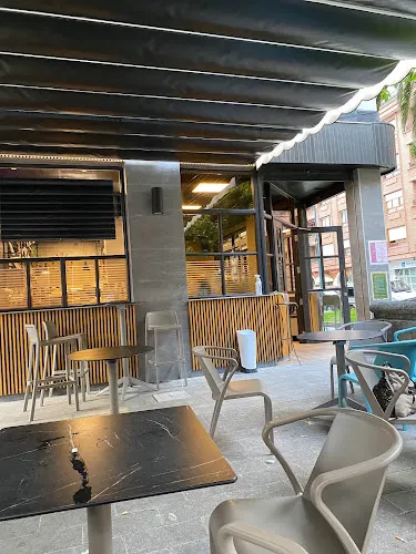 Zallo Kafe Bar