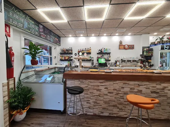 La Granja Cafetería-Heladería - Villanueva de Gallego