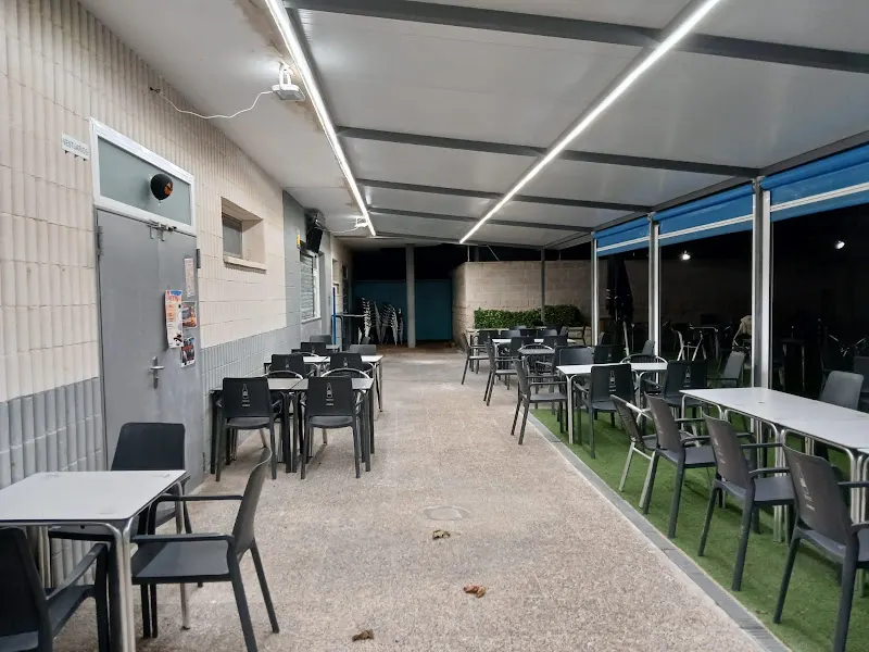 Bar Terraza LAS PISCINAS - Villafranca de Ebro
