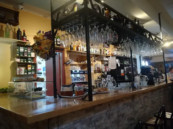 MoMo Café